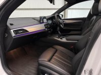 BMW 6 SERIES
