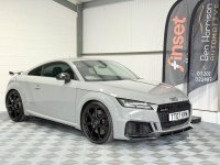 AUDI TT RS