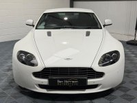 ASTON MARTIN VANTAGE