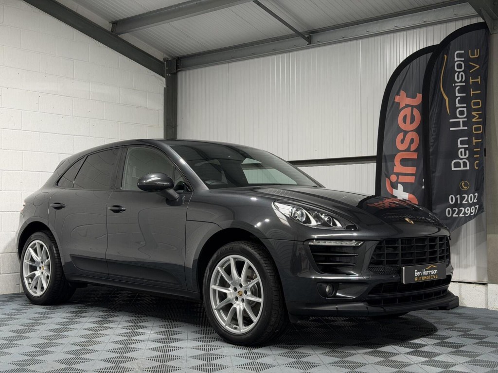 2017 Porsche MACAN
